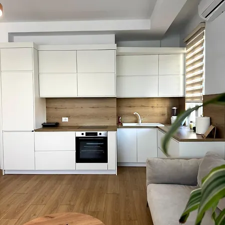 شقة Apartment's Aquilo Blloku *